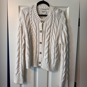 Abercrombie & Fitch cable sweater